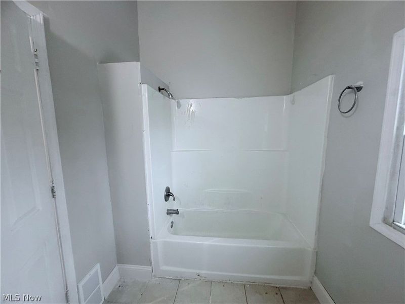 1721 SW Hammond Avenue, Canton, OH 44706 Photo 16