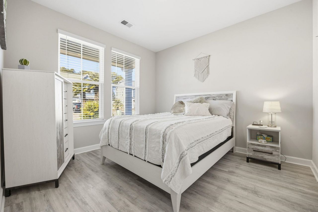 194 Goldenrod Circle Photo 26