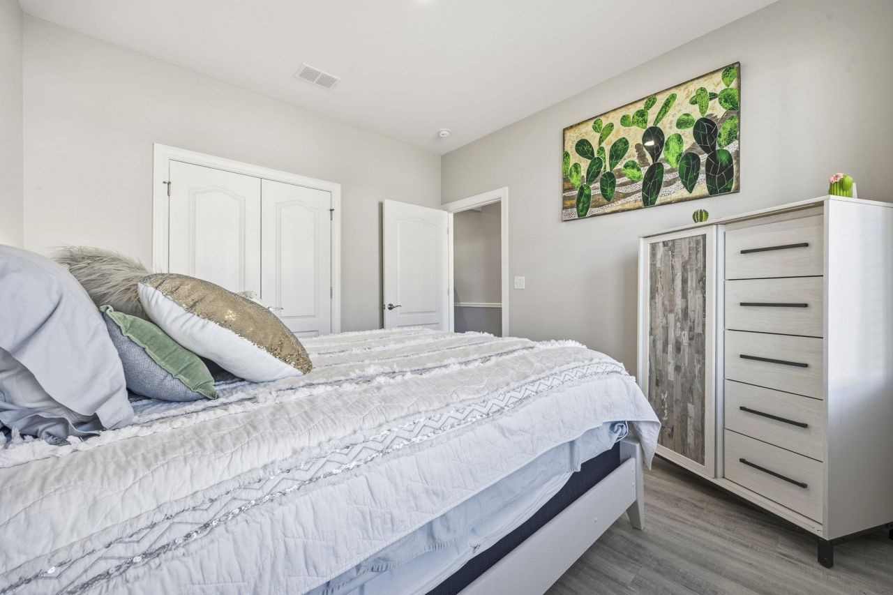 194 Goldenrod Circle Photo 27