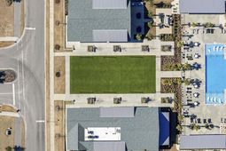 194 Goldenrod Circle photo 4