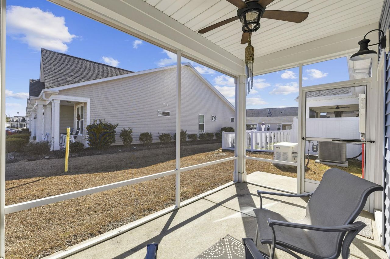 194 Goldenrod Circle Photo 35