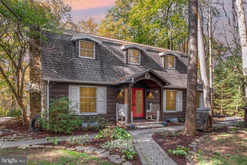 1327 Baltimore Road, Shippensburg, PA 17257 Main Photo