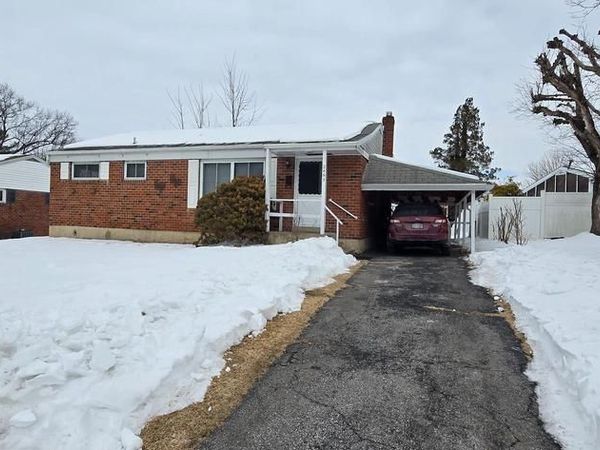 2463 S LUMBER STREET, ALLENTOWN, PA 18102