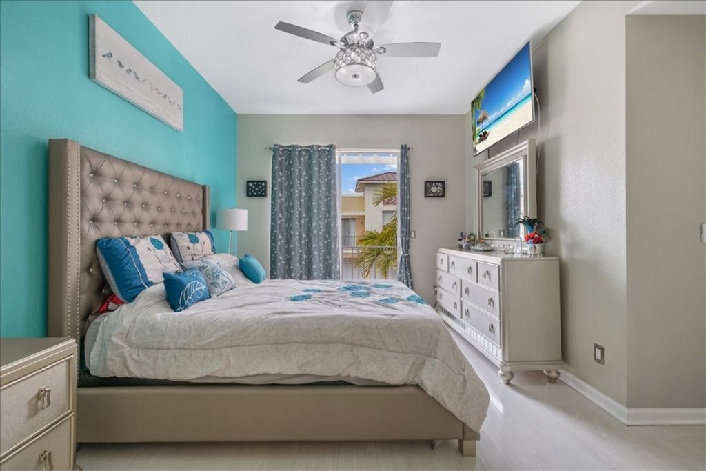 10400 SW Stephanie Way, Unit 5-206, Port Saint Lucie, FL 34987 Photo