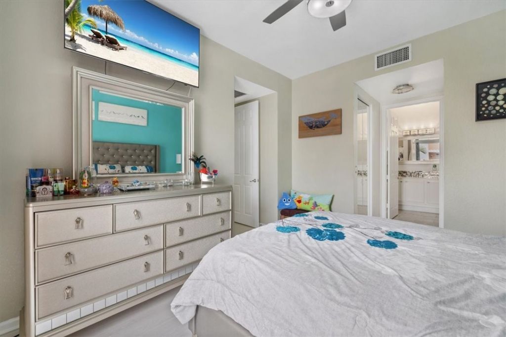 10400 SW Stephanie Way, Unit 5-206, Port Saint Lucie, FL 34987 Photo