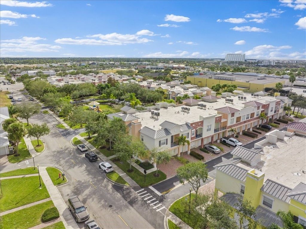 10400 SW Stephanie Way, Unit 5-206, Port Saint Lucie, FL 34987 Photo