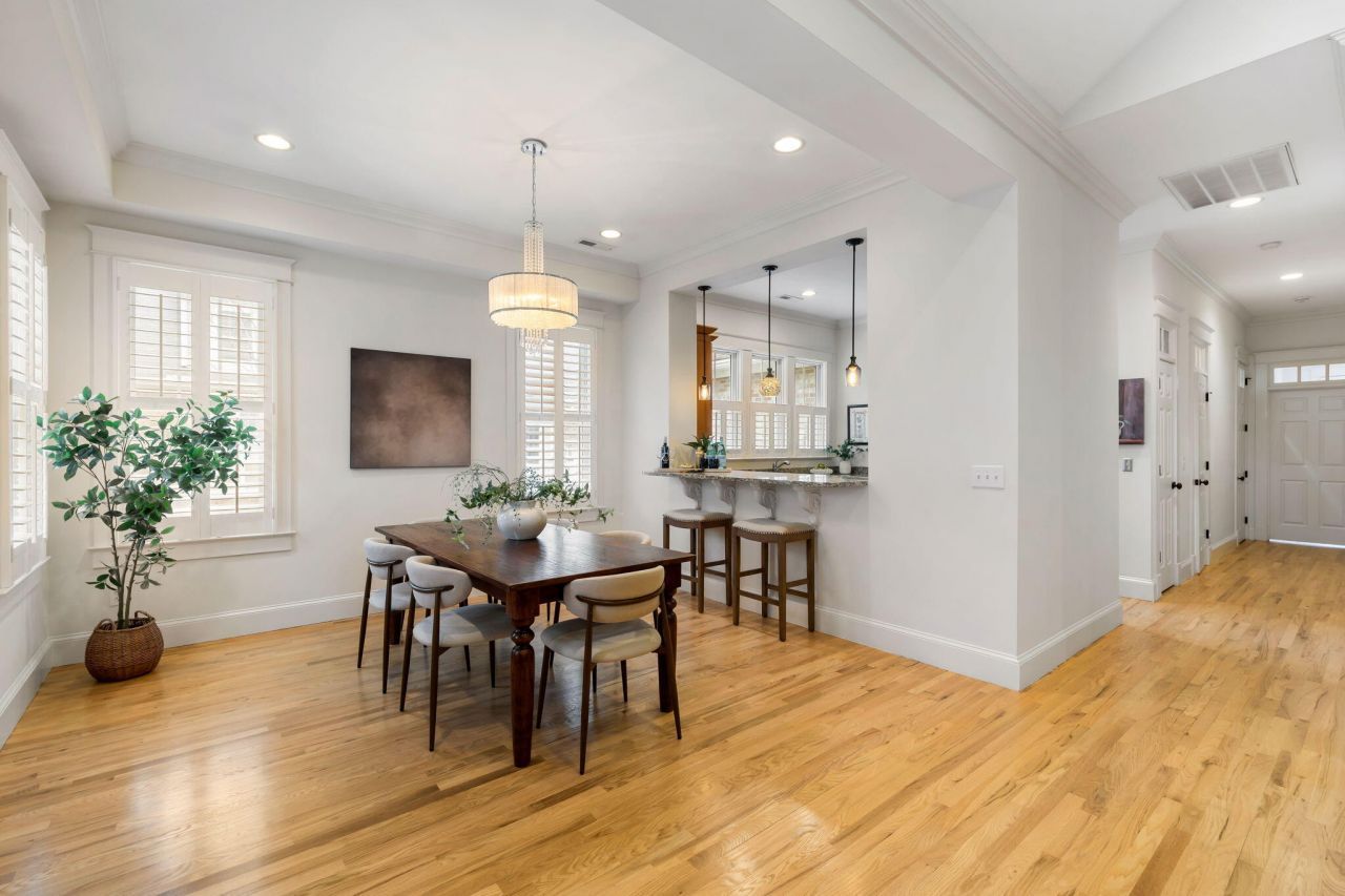 35 Lolandra Avenue Photo 13