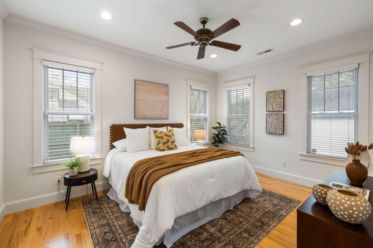 35 Lolandra Avenue Photo 16