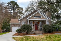 35 Lolandra Avenue photo 4