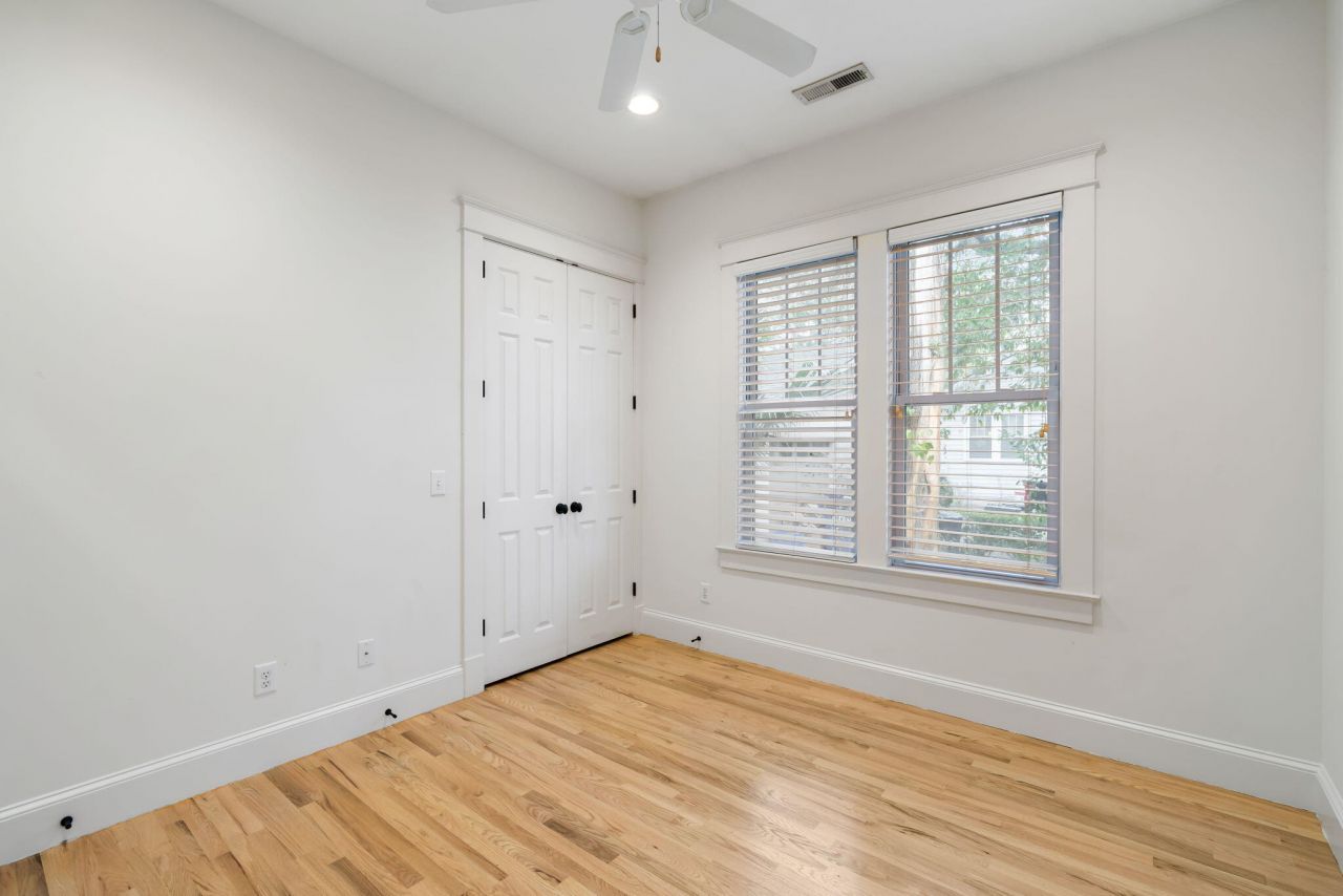 35 Lolandra Avenue Photo 27