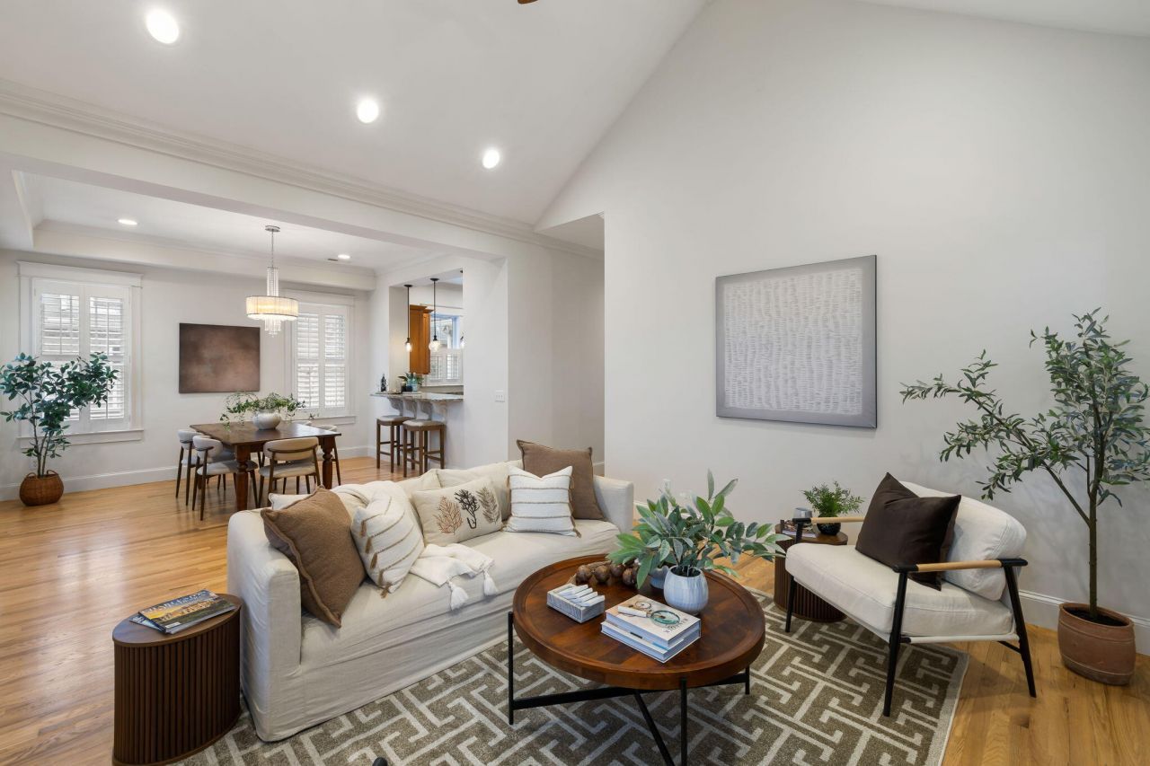 35 Lolandra Avenue Photo 3