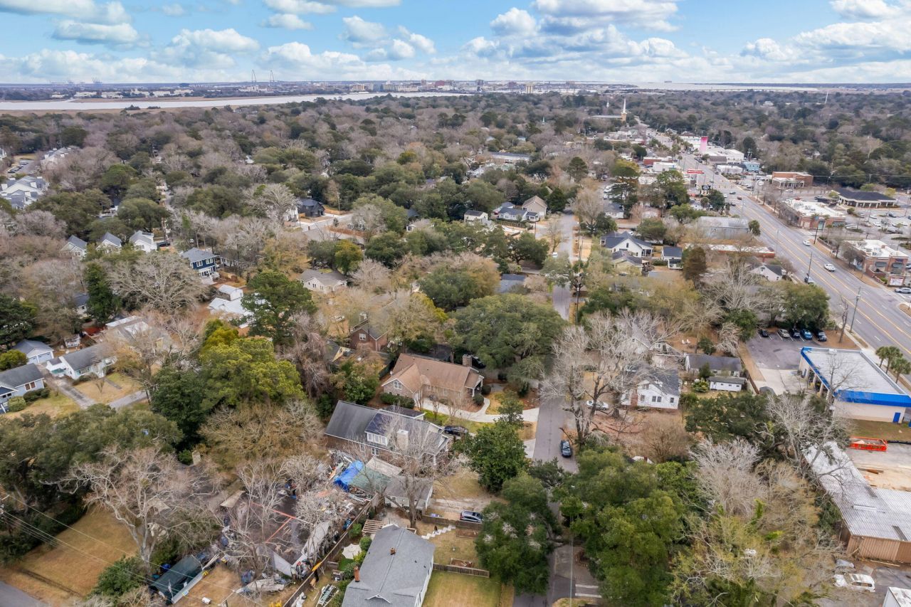 35 Lolandra Avenue Photo 37