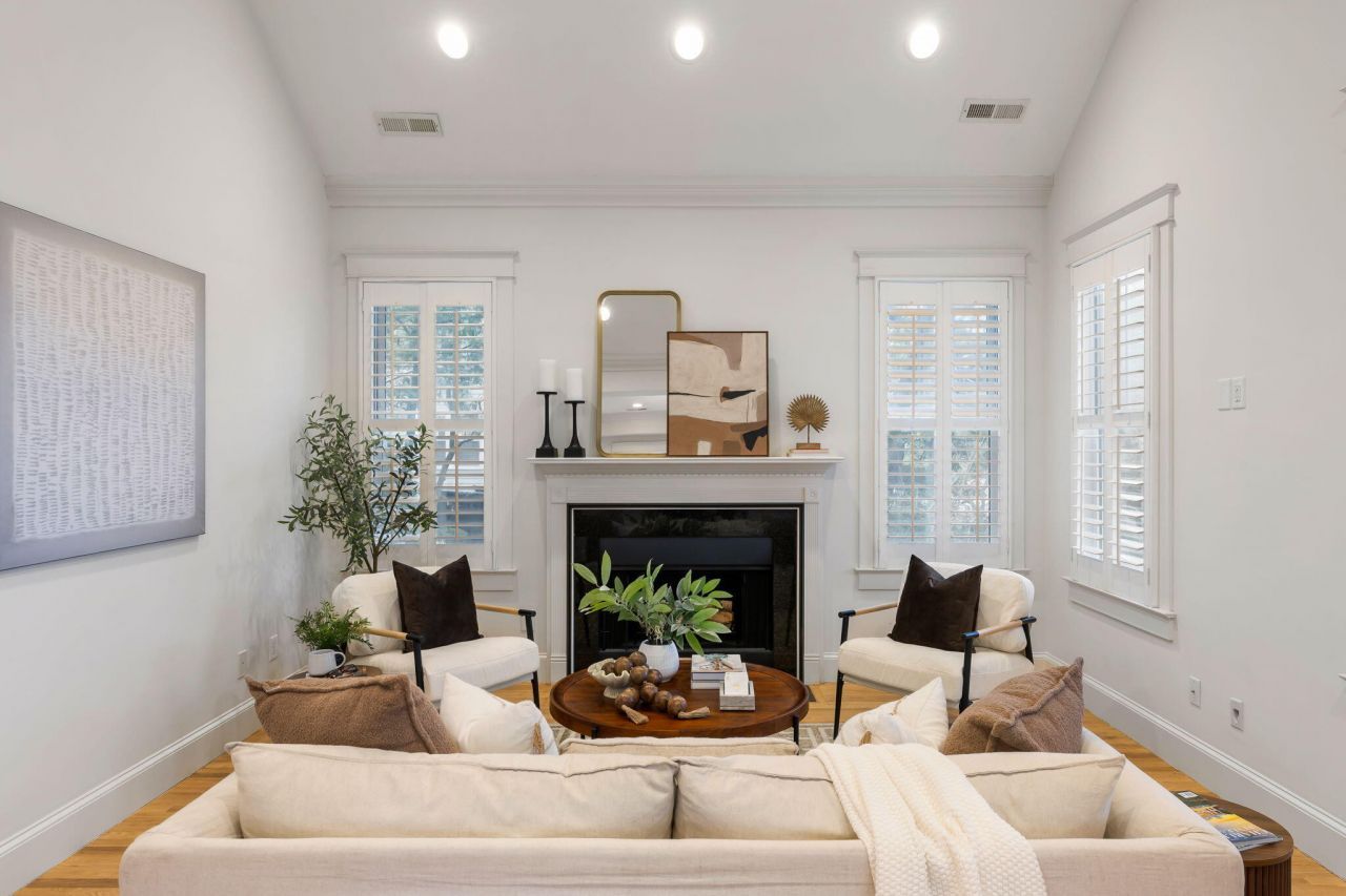 35 Lolandra Avenue Photo 4