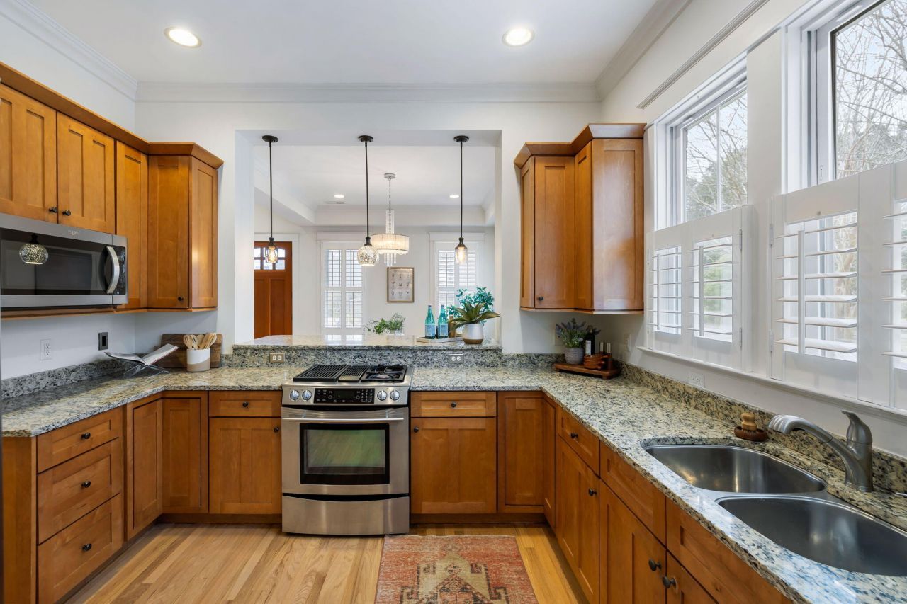 35 Lolandra Avenue Photo 9