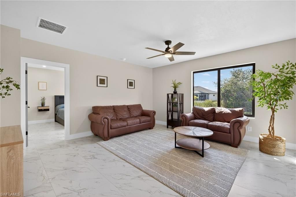 630 SW 11th Pl, Cape Coral, FL 33991 Photo