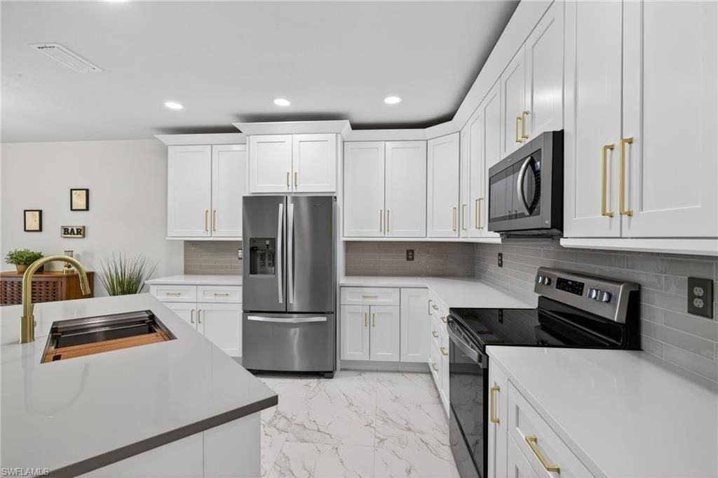 630 SW 11th Pl, Cape Coral, FL 33991 Photo