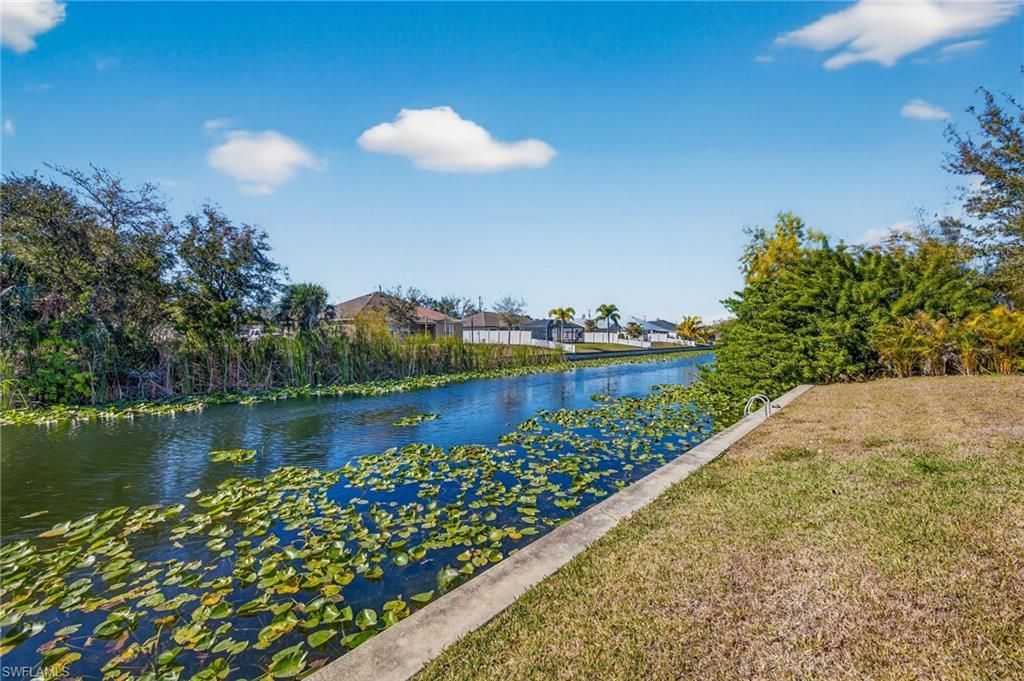 630 SW 11th Pl, Cape Coral, FL 33991 Photo