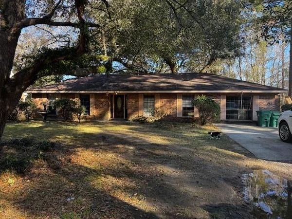 24 HICKORY Drive, Covington, LA 70433