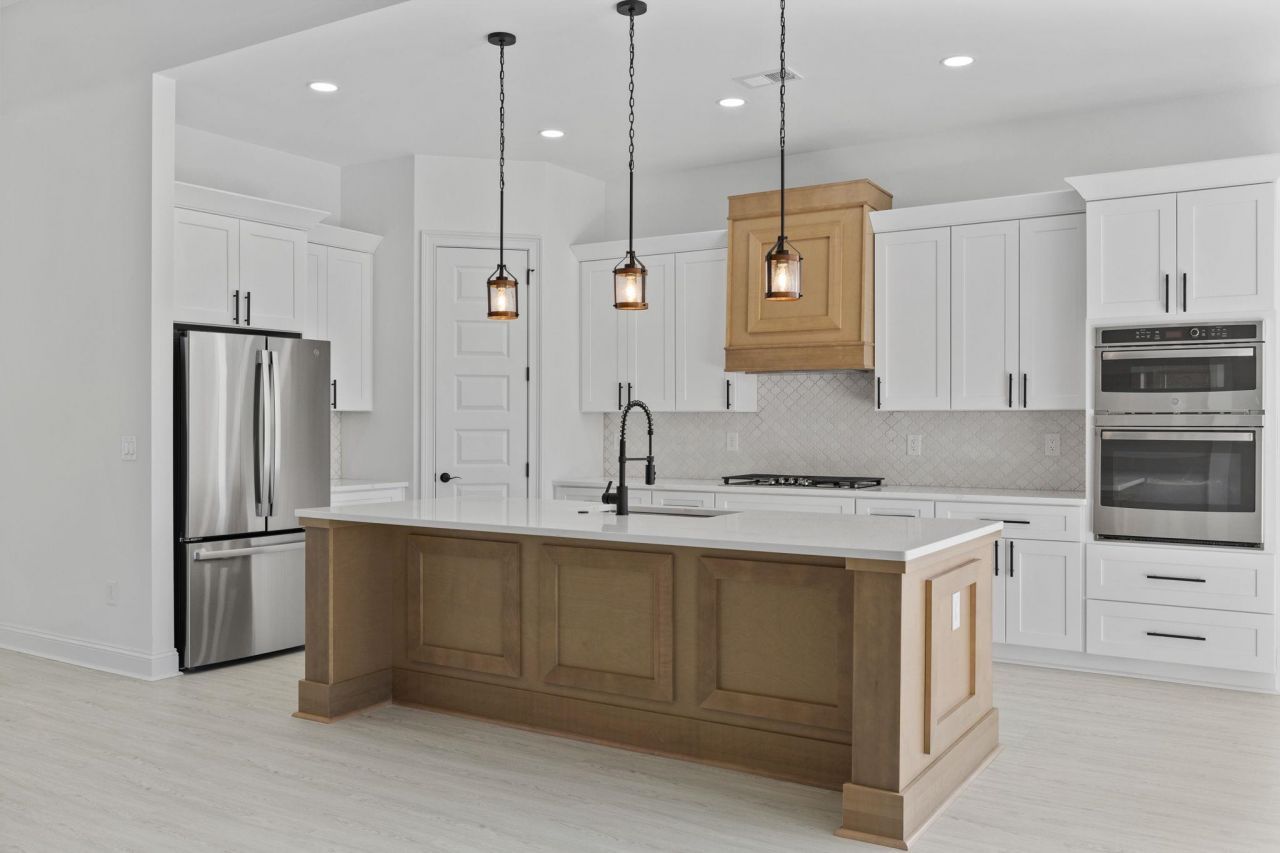 172 Sago Palm Dr. Photo 13