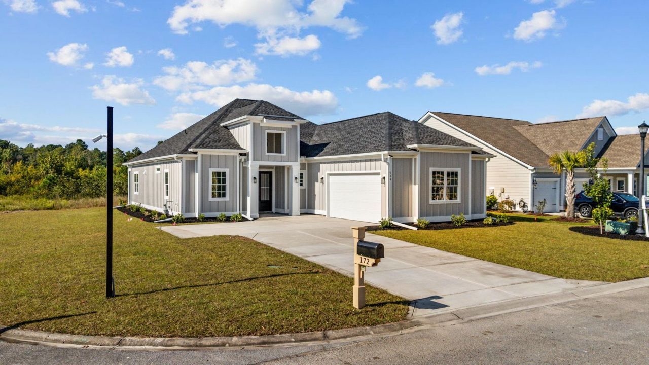 172 Sago Palm Dr. Photo 2