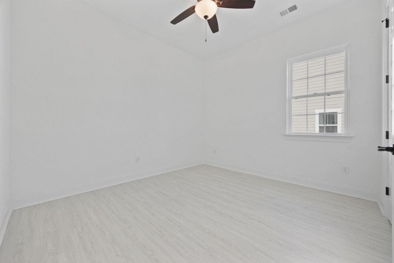 172 Sago Palm Dr. Photo 29