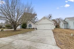 9607 Kings Grant Dr. photo 4