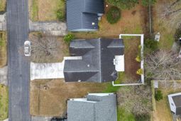 9607 Kings Grant Dr. photo 4