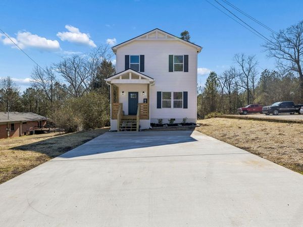 3836 Agawela Drive, Chattanooga, TN 37406