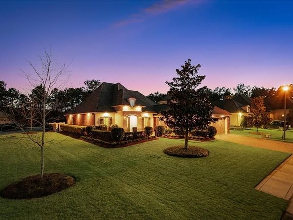 749 S CORNICHE DU LAC Street, Covington, LA 70433