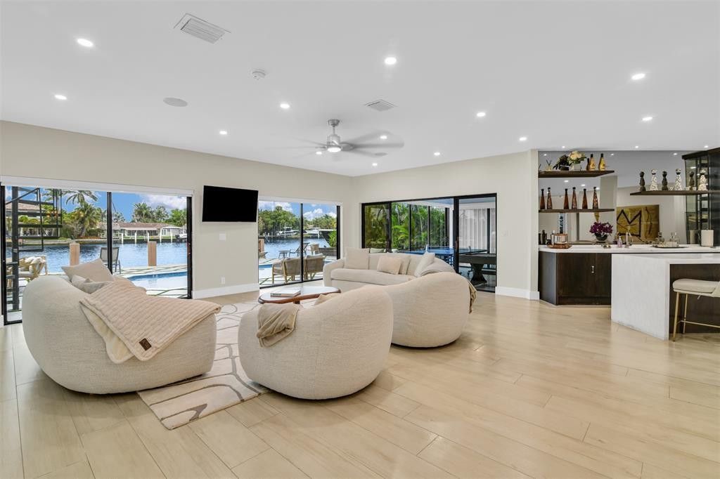 319 S Riverside Drive, Pompano Beach, FL 33062 Photo