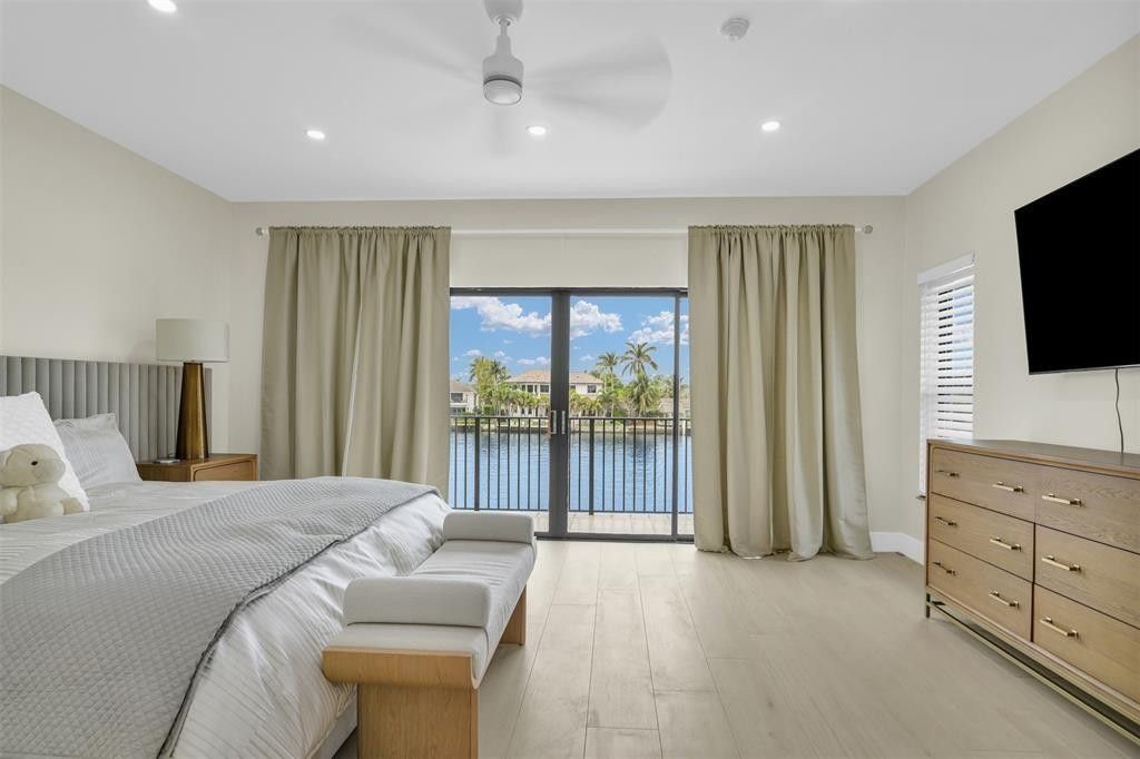 319 S Riverside Drive, Pompano Beach, FL 33062 Photo