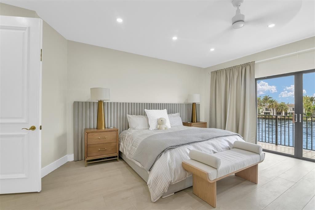 319 S Riverside Drive, Pompano Beach, FL 33062 Photo