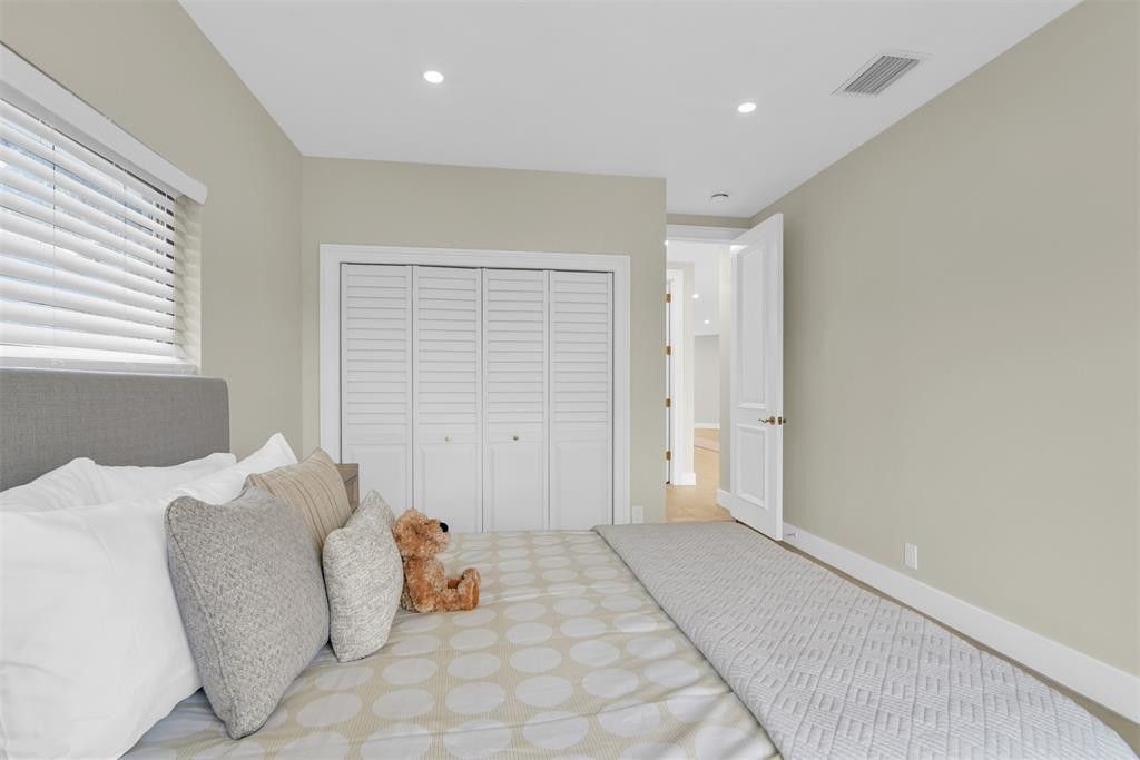 319 S Riverside Drive, Pompano Beach, FL 33062 Photo