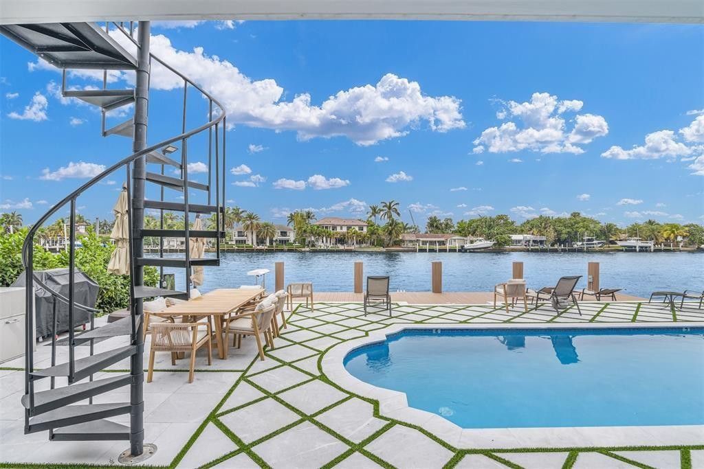 319 S Riverside Drive, Pompano Beach, FL 33062 Photo