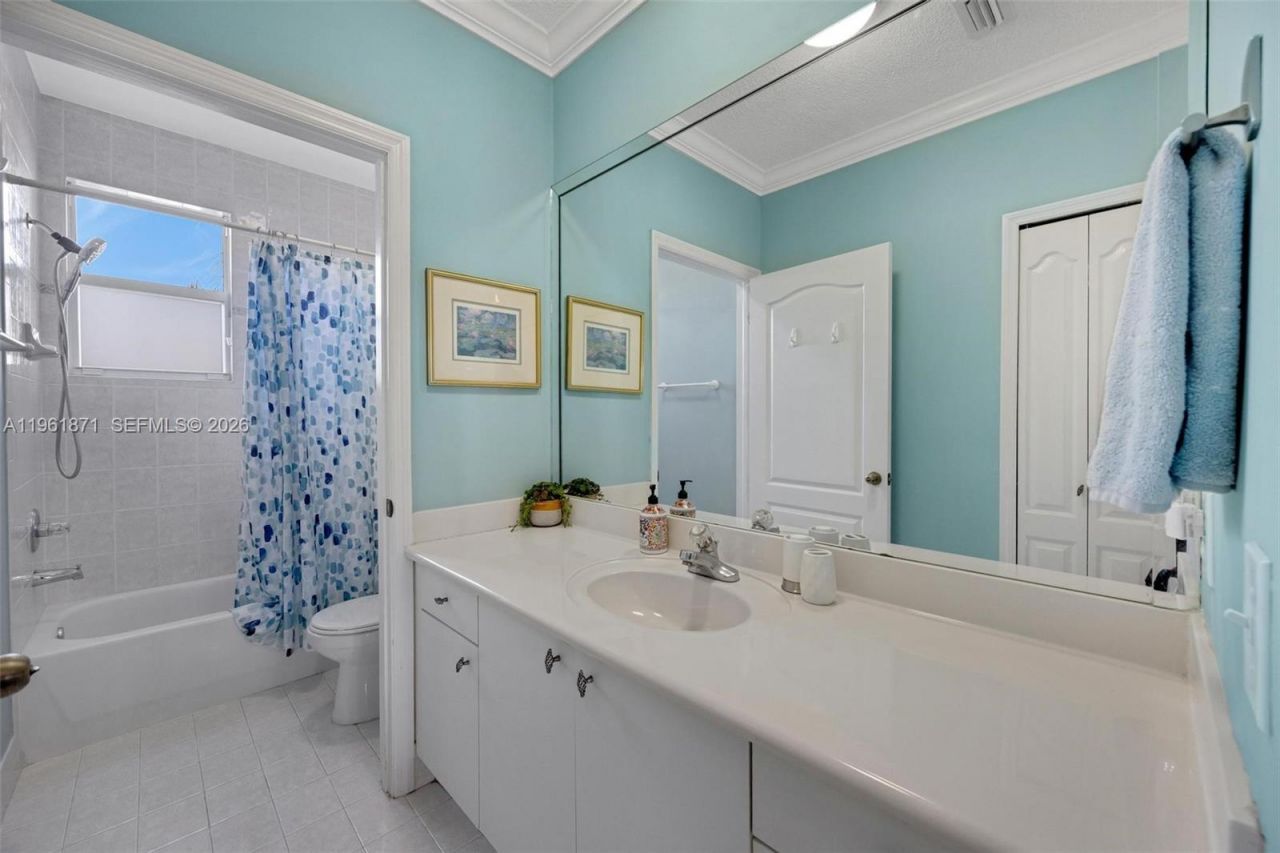 15910 SW 69th Ln , Miami, FL 33193 Photo