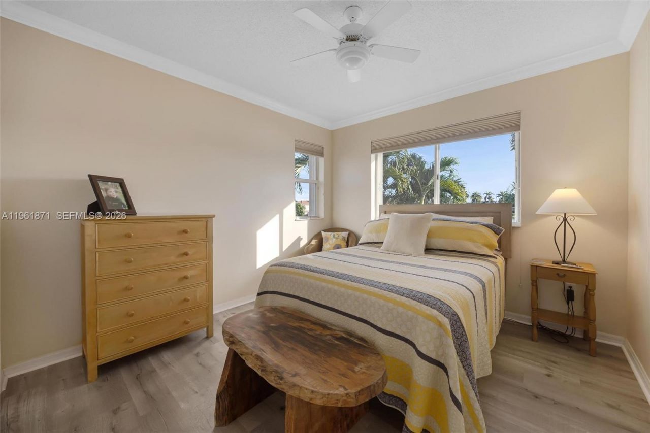 15910 SW 69th Ln , Miami, FL 33193 Photo