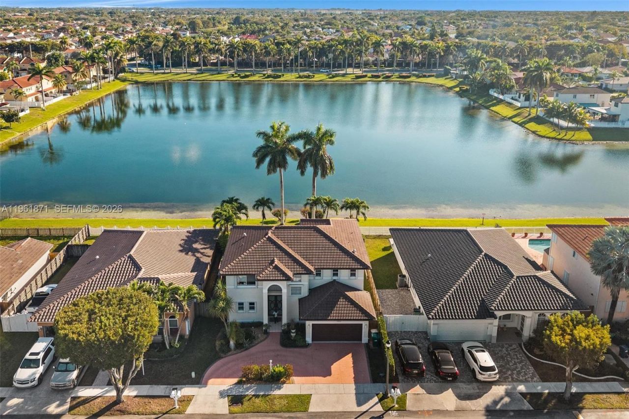 15910 SW 69th Ln , Miami, FL 33193 Photo