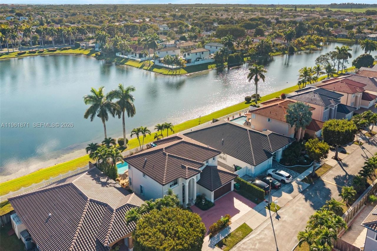 15910 SW 69th Ln , Miami, FL 33193 Photo