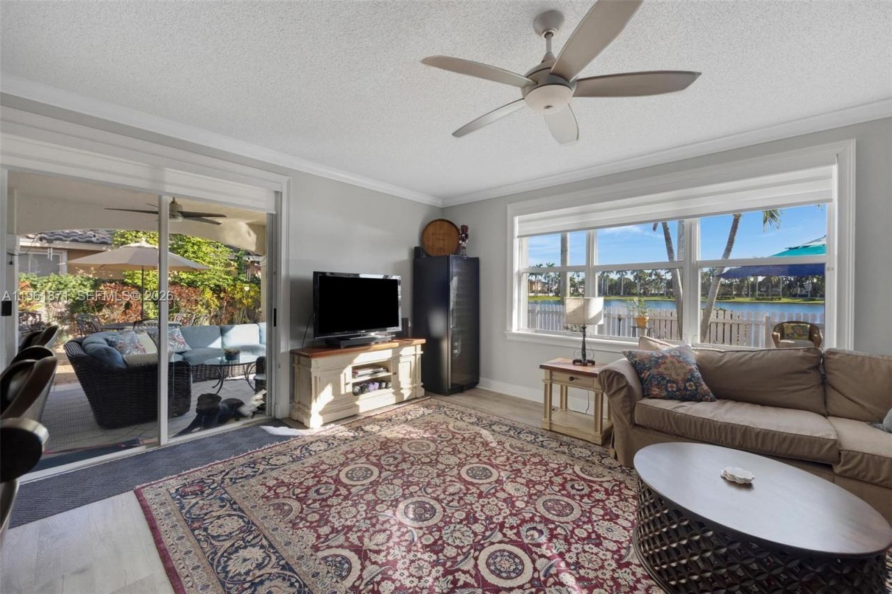 15910 SW 69th Ln , Miami, FL 33193 Photo