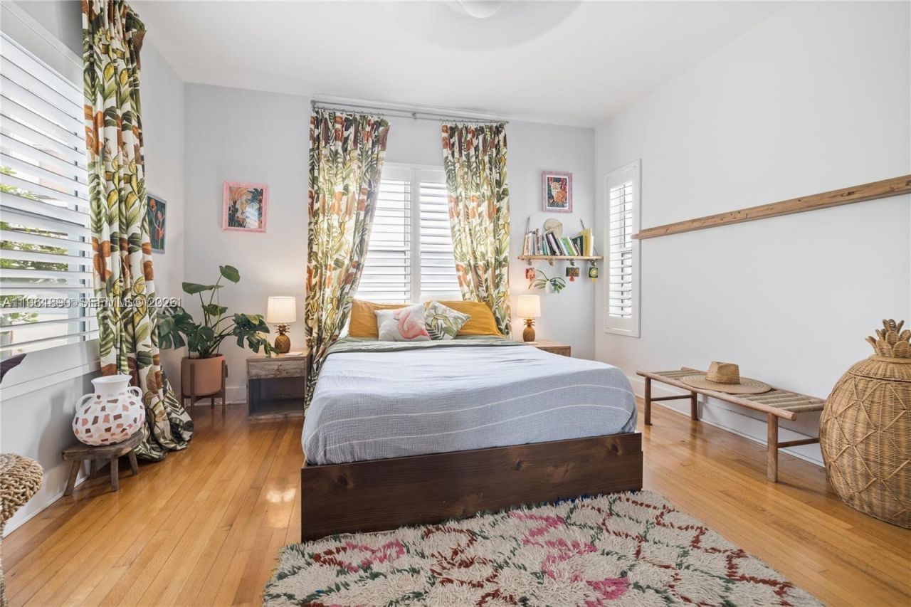 935 10th St , Unit 3, Miami Beach, FL 33139 Photo