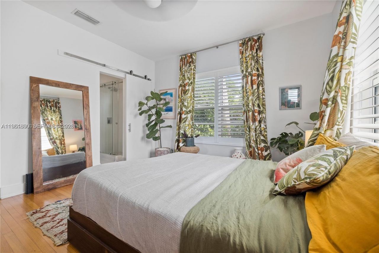 935 10th St , Unit 3, Miami Beach, FL 33139 Photo