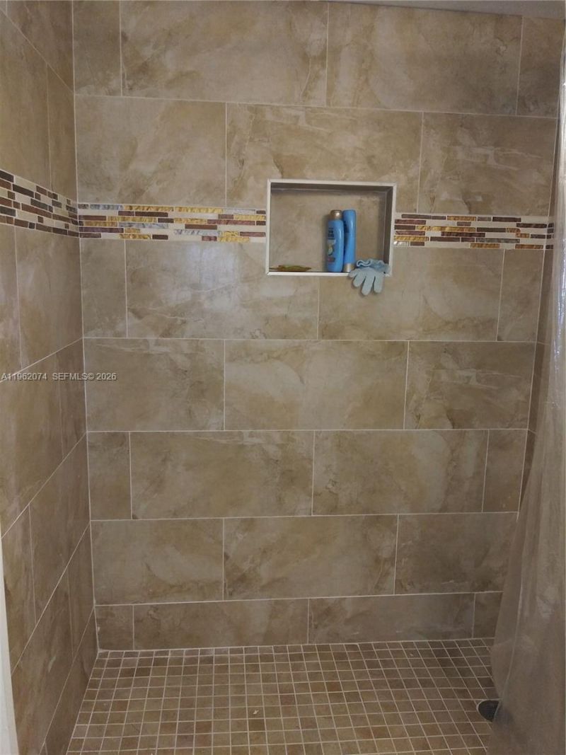 4172 Inverrary Dr, Unit 310, Lauderhill, FL 33319 Photo