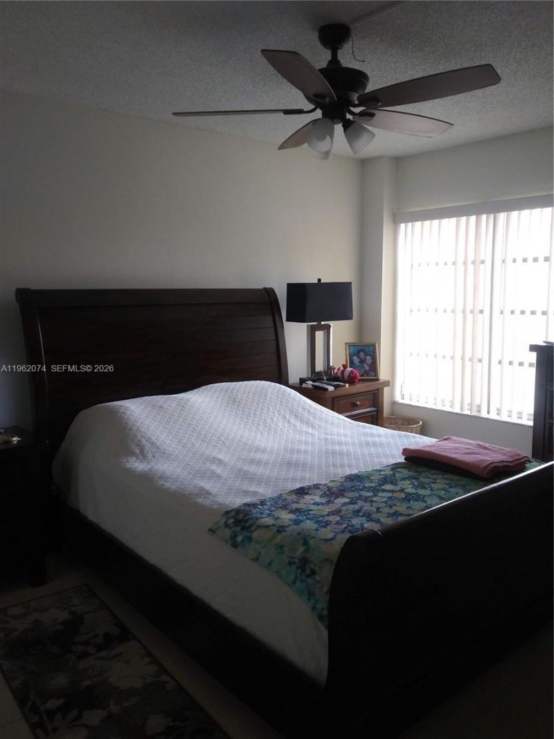 4172 Inverrary Dr, Unit 310, Lauderhill, FL 33319 Photo