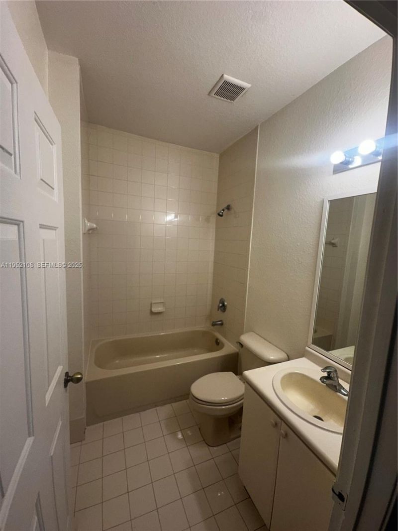 2912 SE 15th Rd, Unit 56, Homestead, FL 33035 Photo
