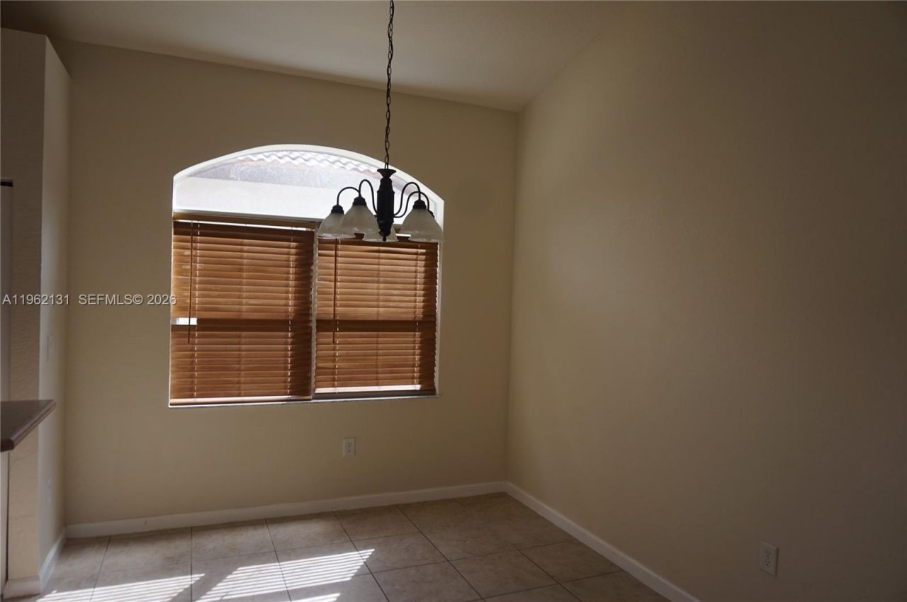 3964 NE 11th Dr, Unit 3964, Homestead, FL 33033 Photo