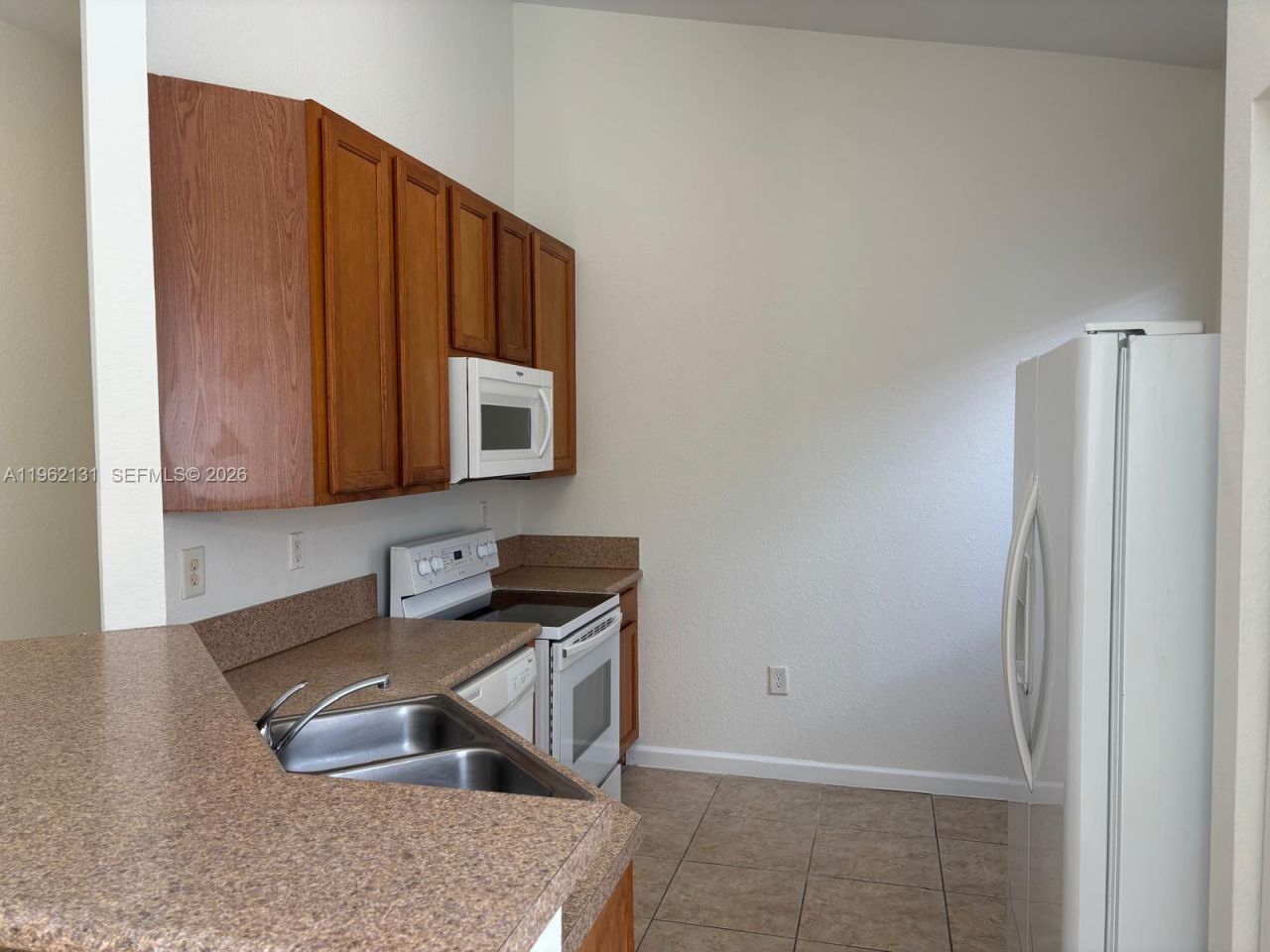 3964 NE 11th Dr, Unit 3964, Homestead, FL 33033 Photo