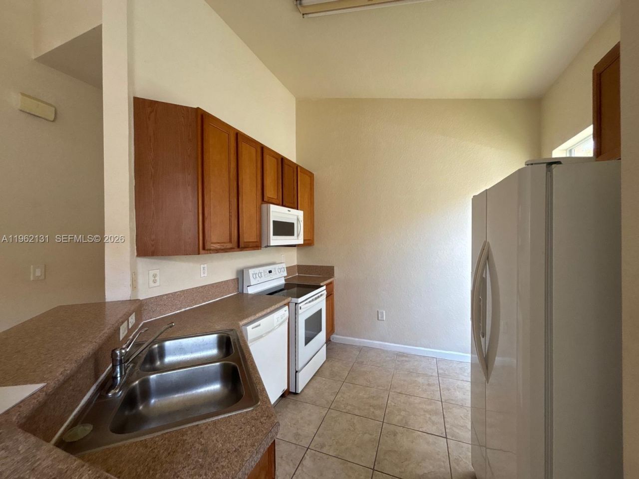 3964 NE 11th Dr, Unit 3964, Homestead, FL 33033 Photo