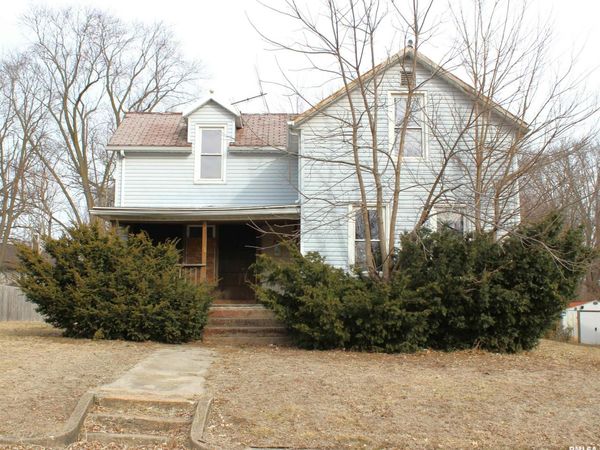 507 W BROOKS Street, Galesburg, IL 61401