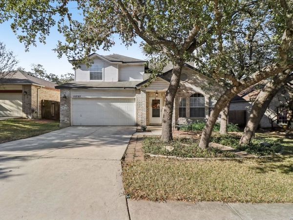 15727 Knollrun, San Antonio, TX 78247