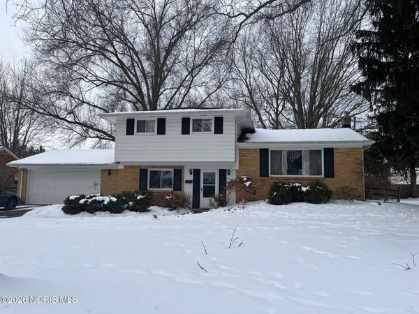 1716 Glen Ellyn Drive, Toledo, OH 43614